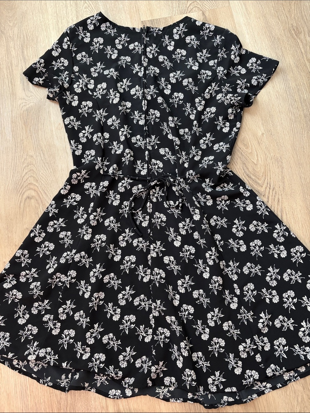 Vintage 90s Ultimate Black White Ditsy Floral Skater Mini Dress Rayon Grunge - Picture 4 of 6
